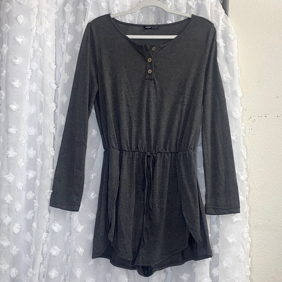 SHEIN Gray Long sleeve Romper w/ buttons